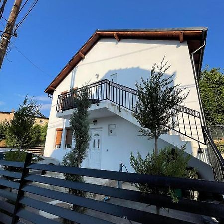 Rock Hostel Priştine Dış mekan fotoğraf