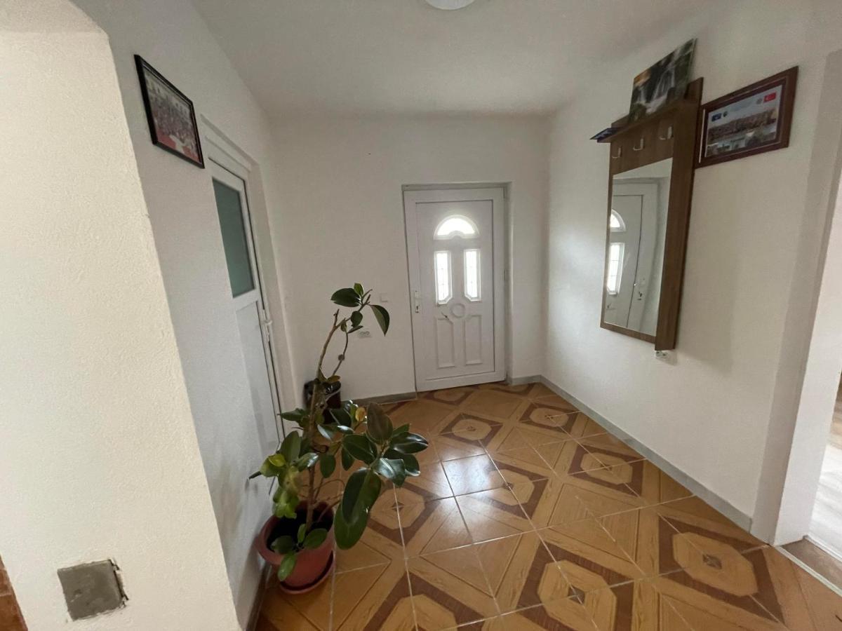 Rock Hostel Priştine Dış mekan fotoğraf